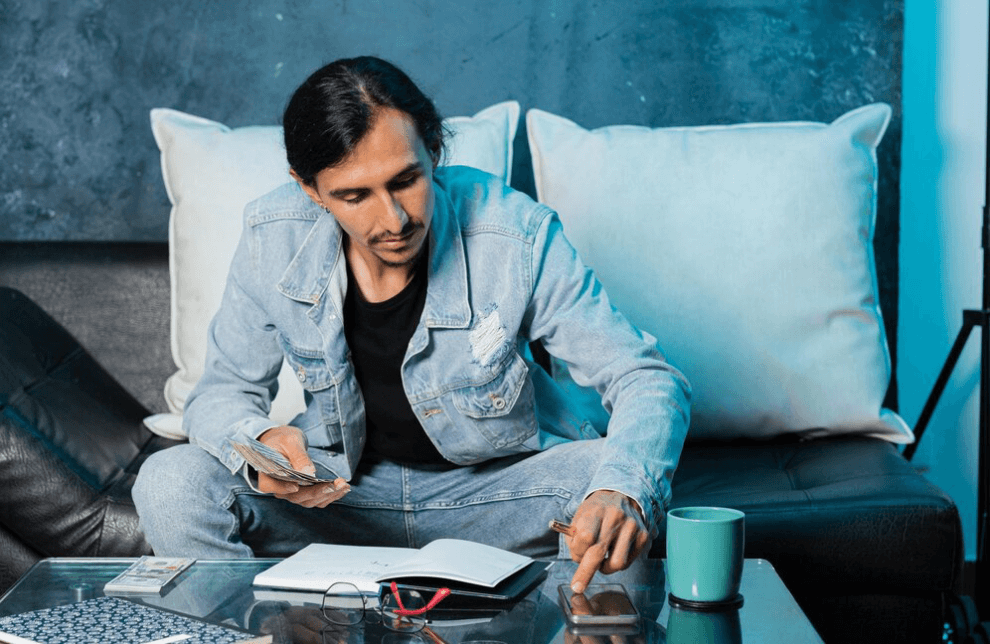 Great tips to earn more money from digital